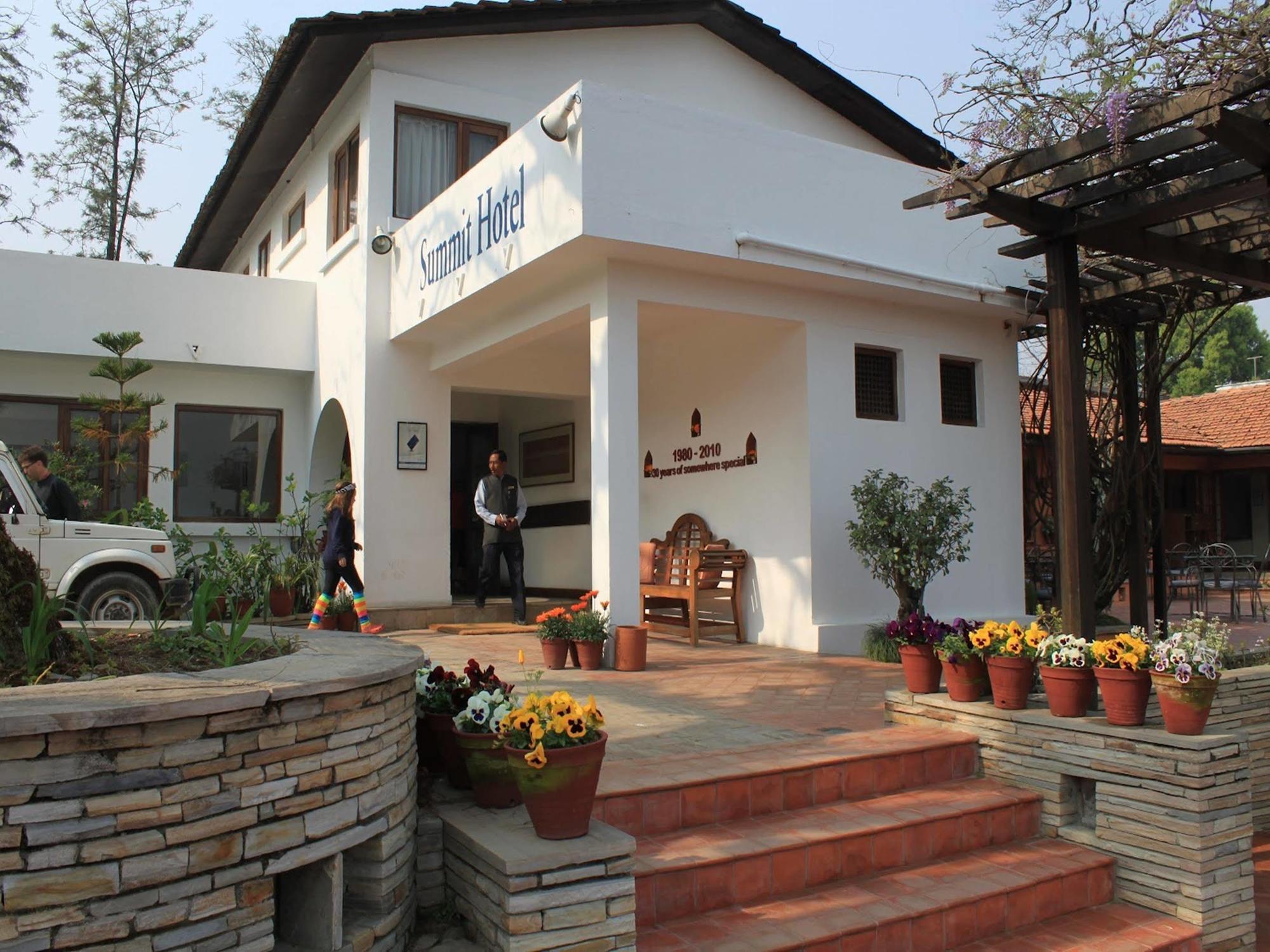 Lalitpur Summit Hotel מראה חיצוני תמונה