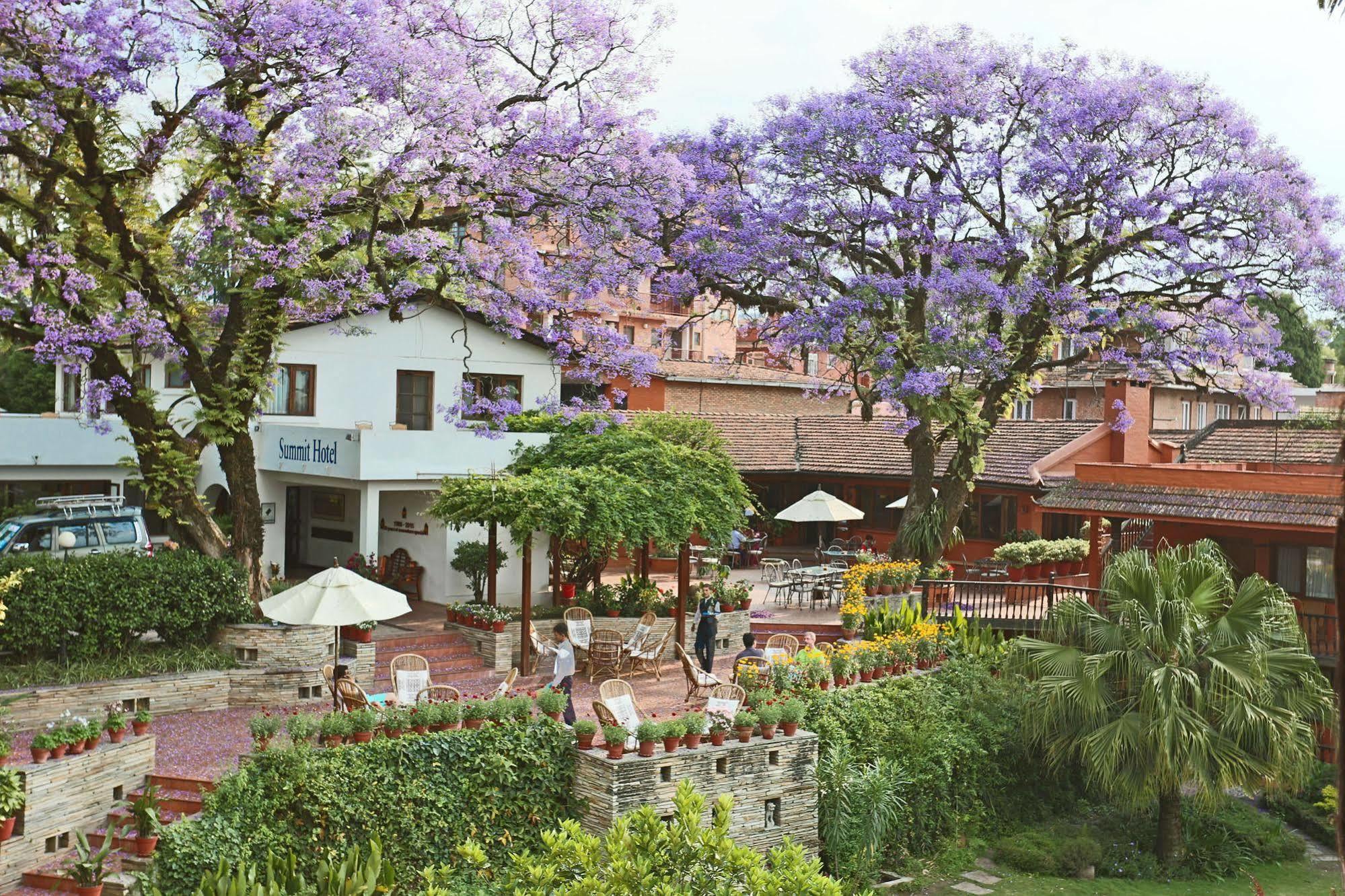 Lalitpur Summit Hotel מראה חיצוני תמונה