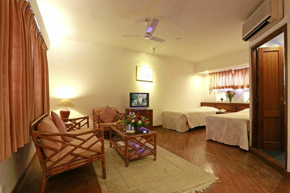 Lalitpur Summit Hotel מראה חיצוני תמונה